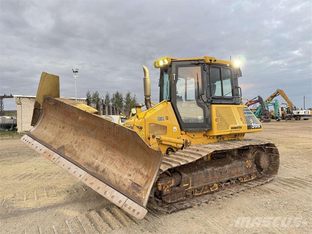 Komatsu D51PX-22 Crawler dozers
