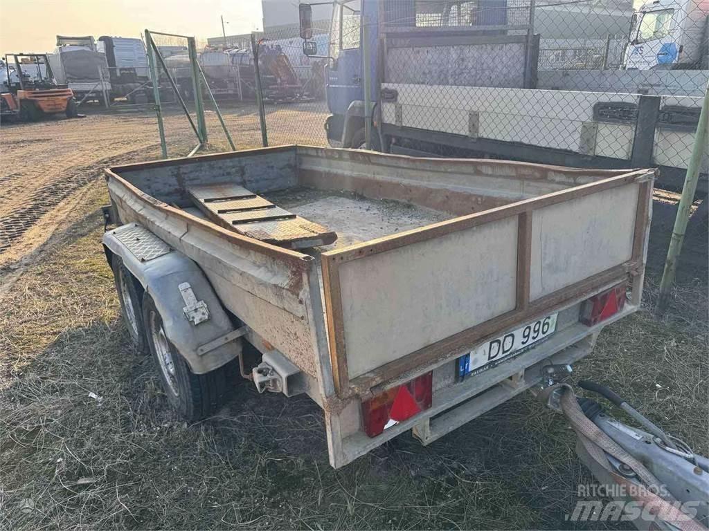 Tauras BZ 2530 Light trailers