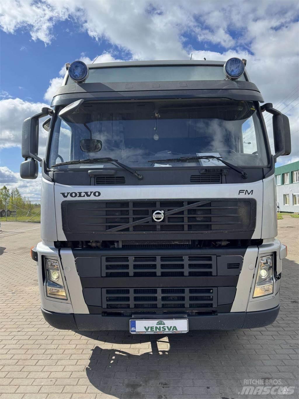 Volvo FM 440 6x2 Flatbed/Dropside trucks