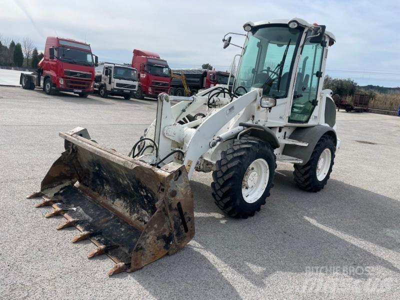 Atlas 65 Mini loaders