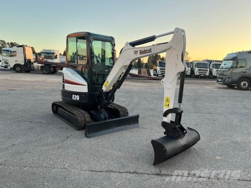 Bobcat E 26 Mini excavators < 7t