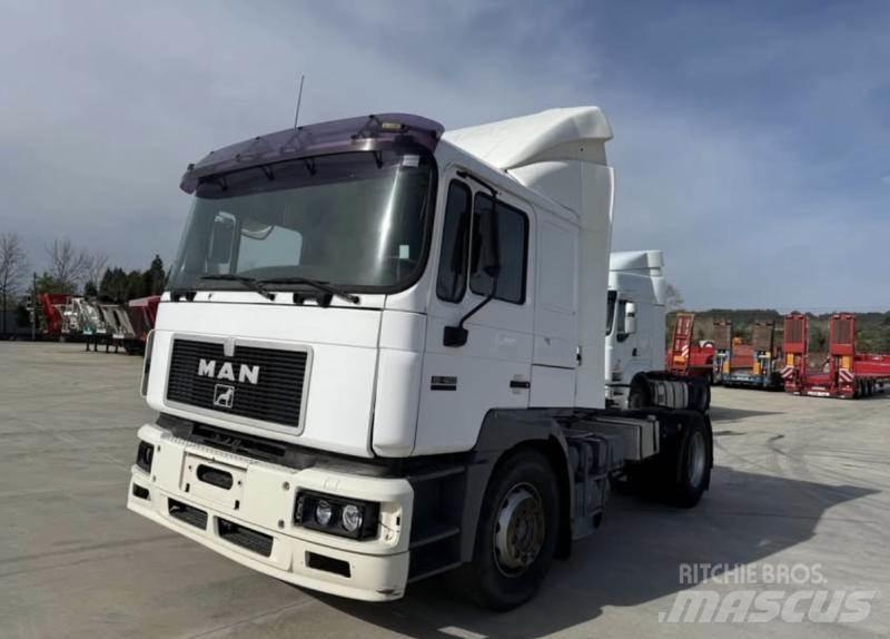 MAN 19.403 Truck Tractor Units