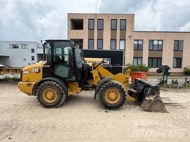 CAT 906 Wheel loaders