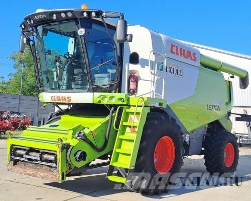 CLAAS Lexion 660 Combine harvesters