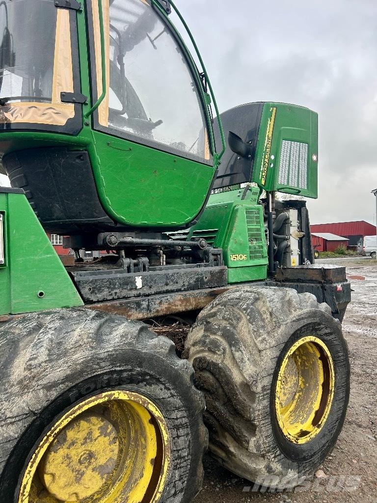 John Deere 1510 E Forwarders