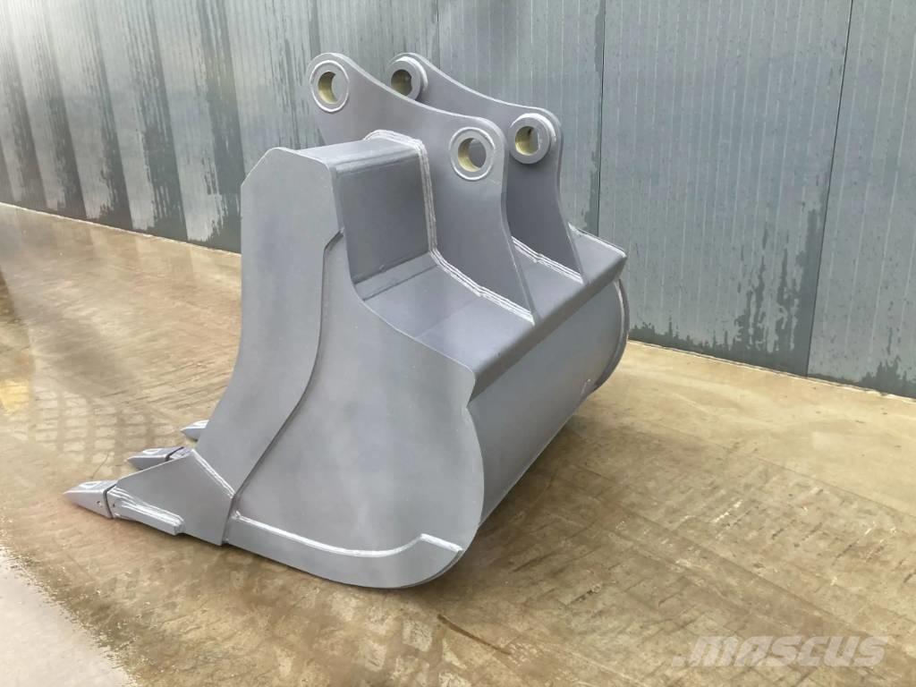 Komatsu PC390 Buckets