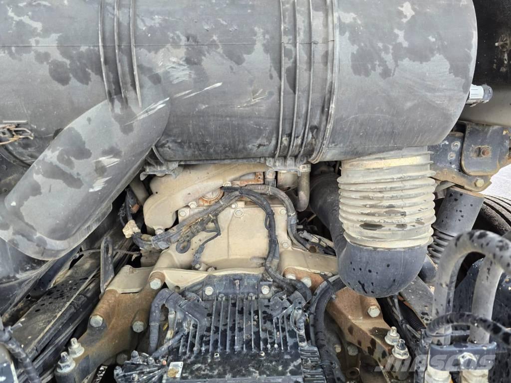 MAN 28.400 Hook lift trucks