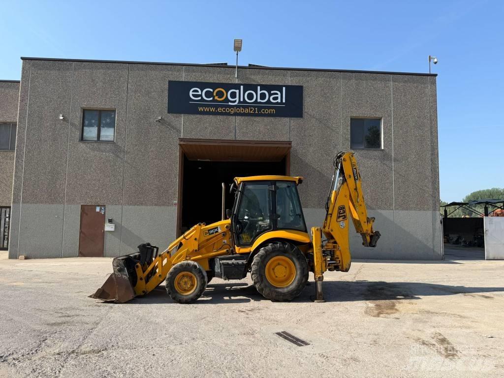 JCB 3 CX TLB's