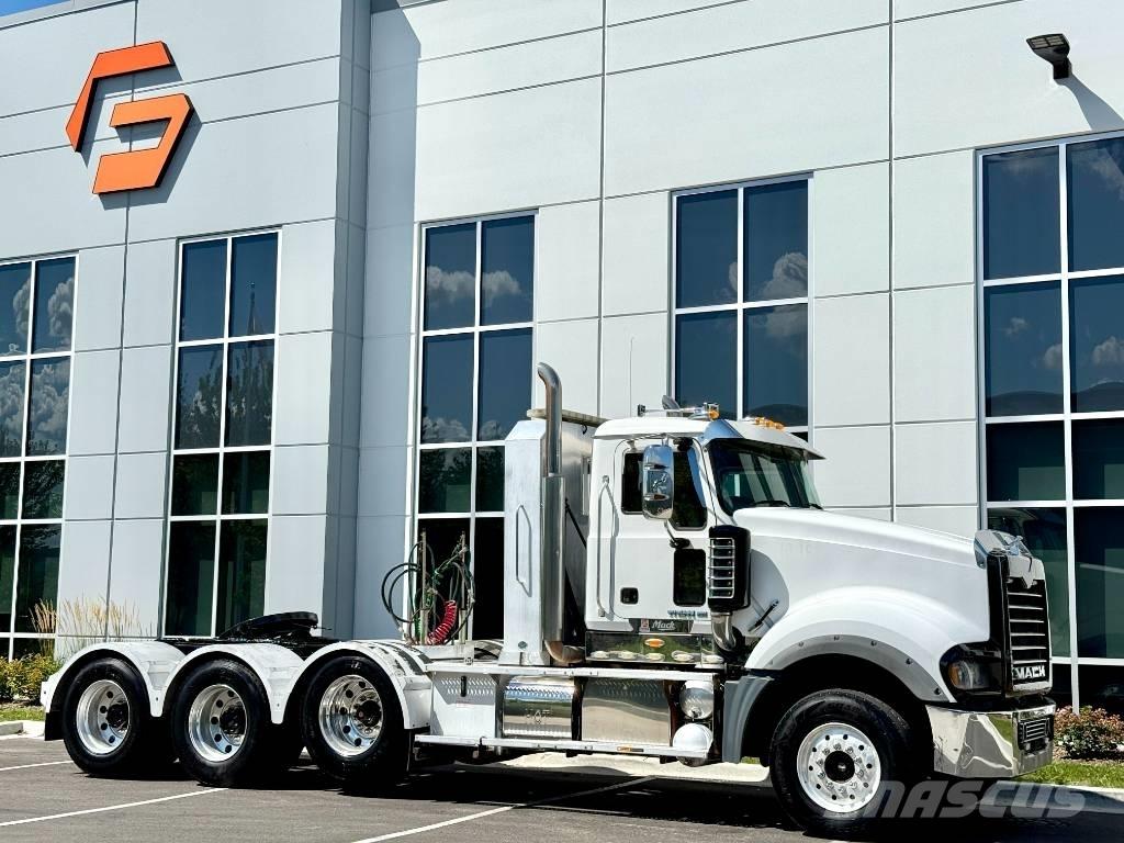 Mack Titan TD 713 Truck Tractor Units