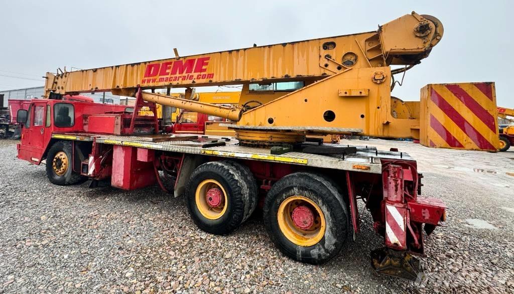 Coles 830T All terrain cranes