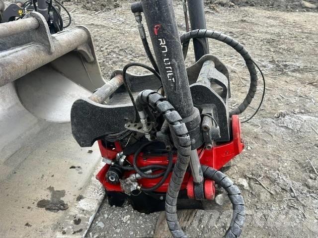 Hitachi ZX 210 LC-6 Crawler excavators