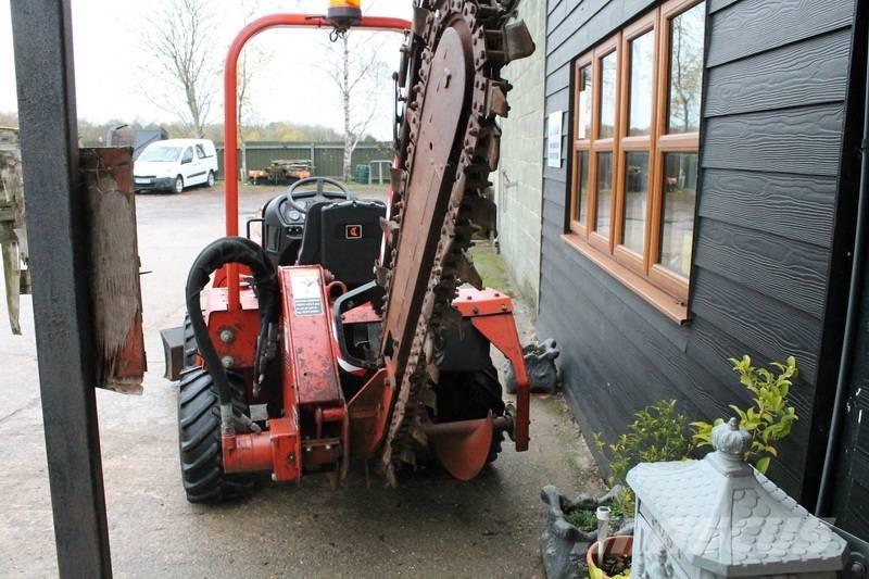 Ditch Witch RT 40 Trenchers