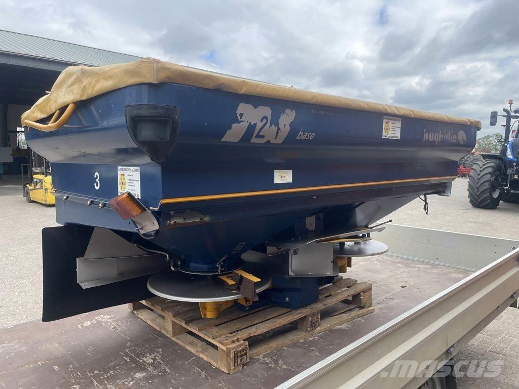 Bogballe M2W Mineral spreaders