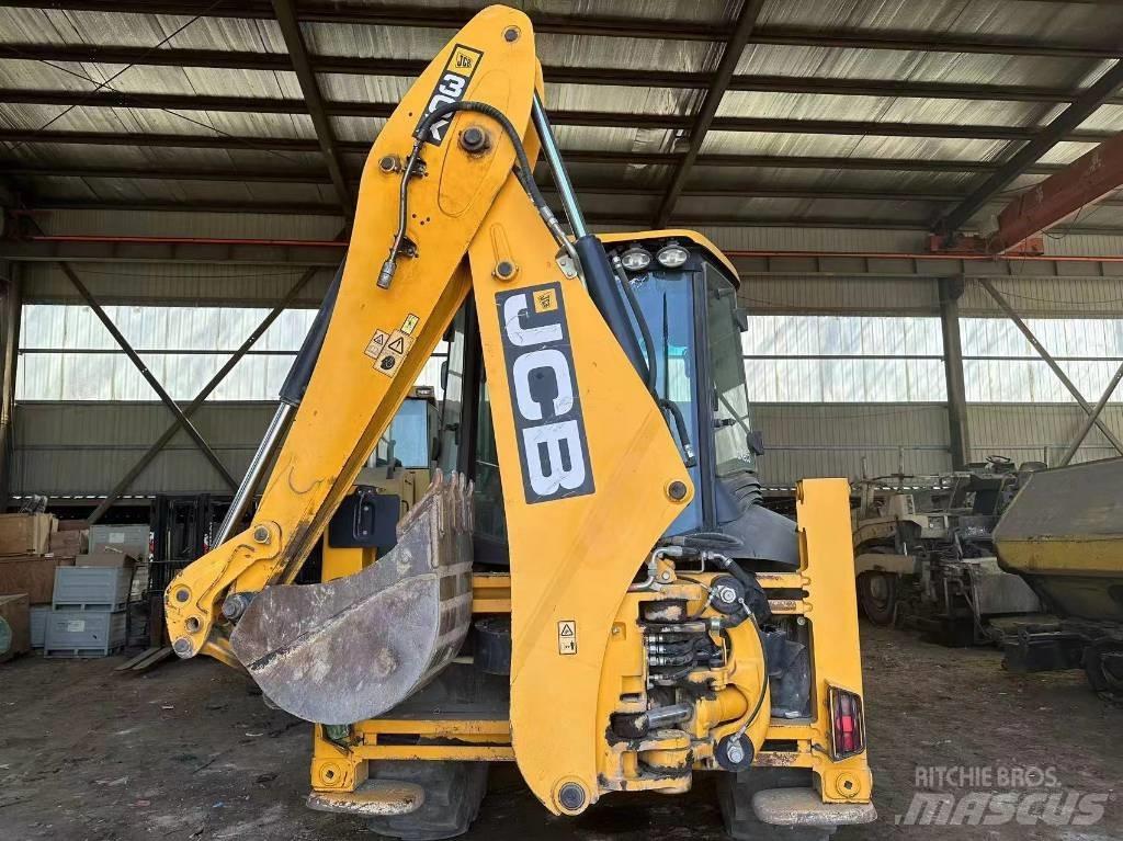 JCB 3 CX TLB's
