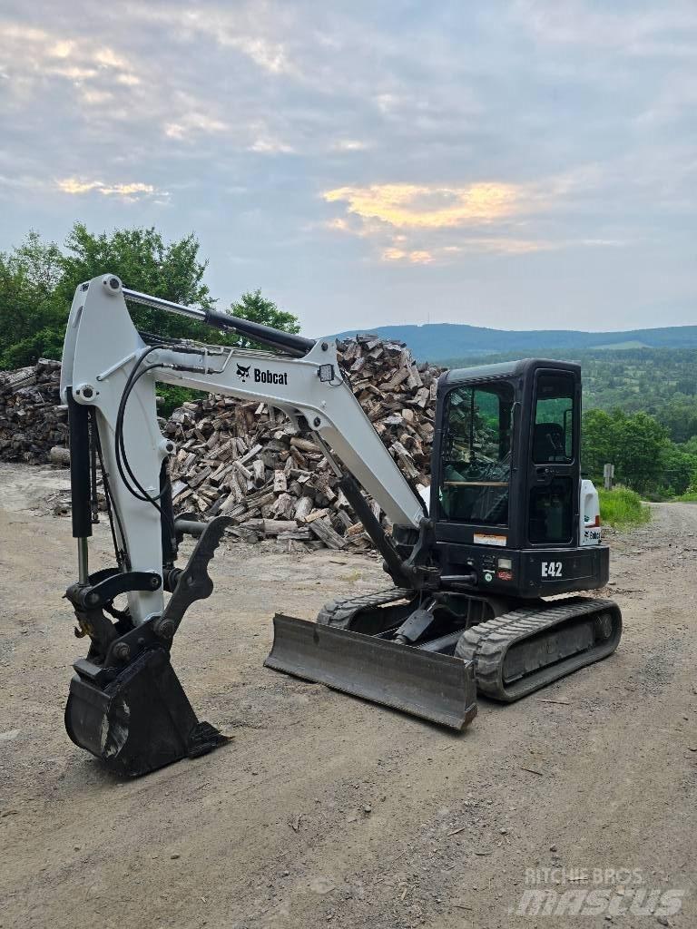 Bobcat E 42 Mini excavators < 7t