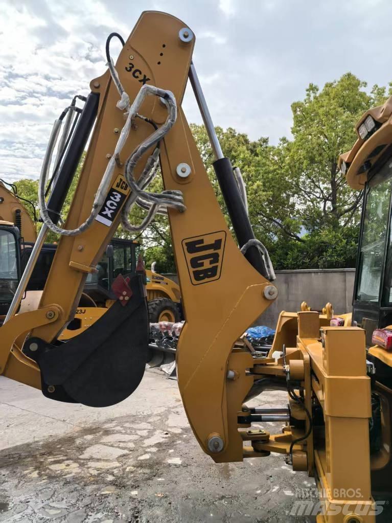 JCB 3 CX TLB's