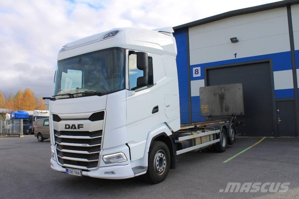 DAF XG 530 FAN Containerframe/Skiploader trucks