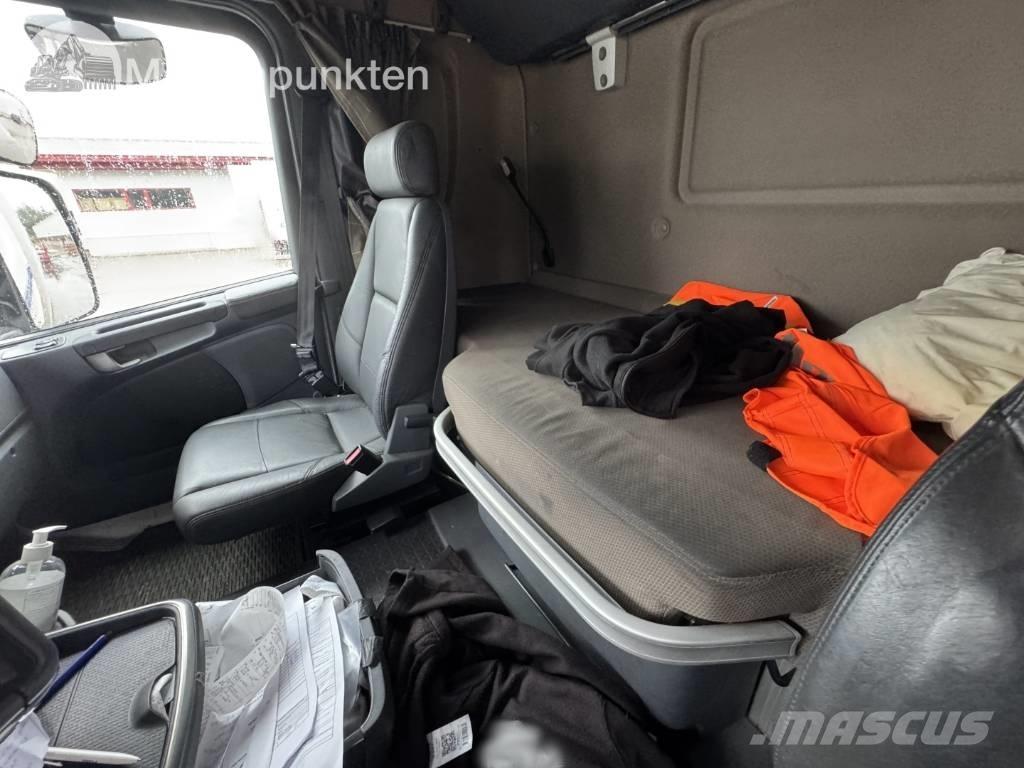 Scania R 490 Van Body Trucks