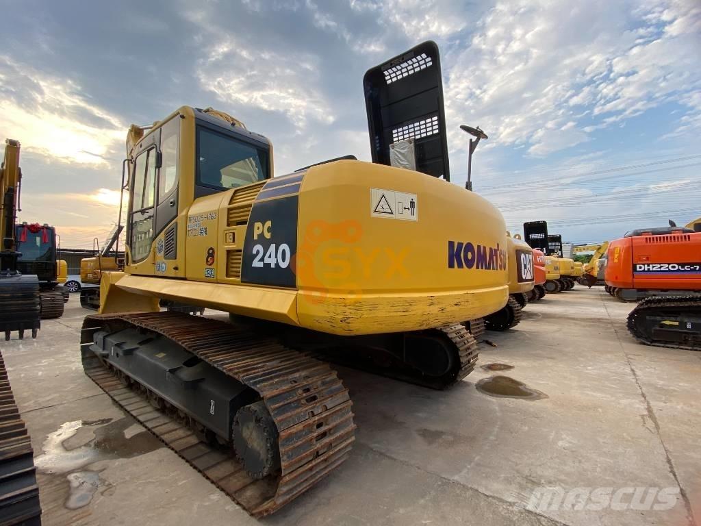 Komatsu PC 240 Crawler excavators