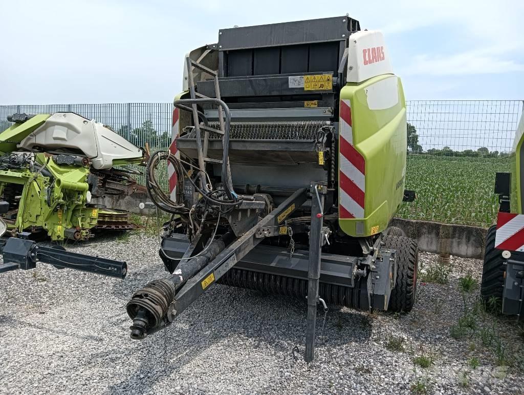 CLAAS Variant 480 RF Round balers