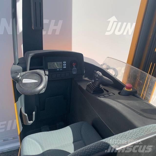 Jungheinrich ETV 214 Reach truck