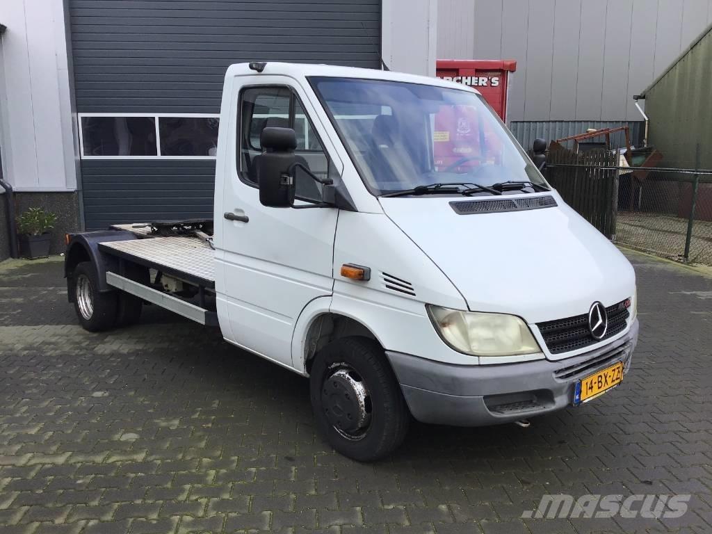 Mercedes-Benz 416 Truck Tractor Units