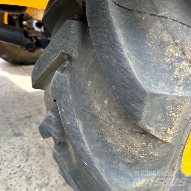 JCB 3CX Plus TLB's