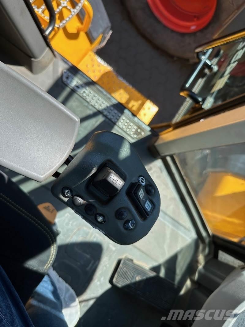 JCB 457 Agri Wheel loaders