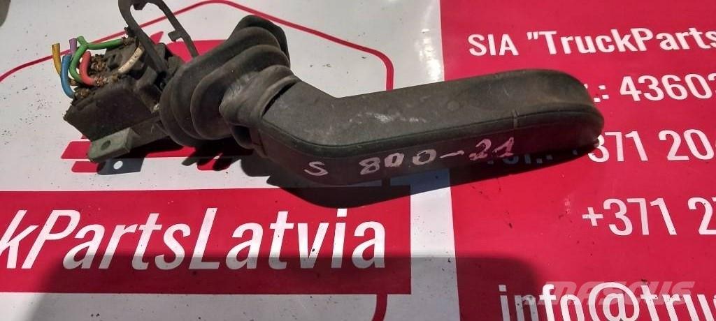 Scania R 420.  1372985 Cabins and interior