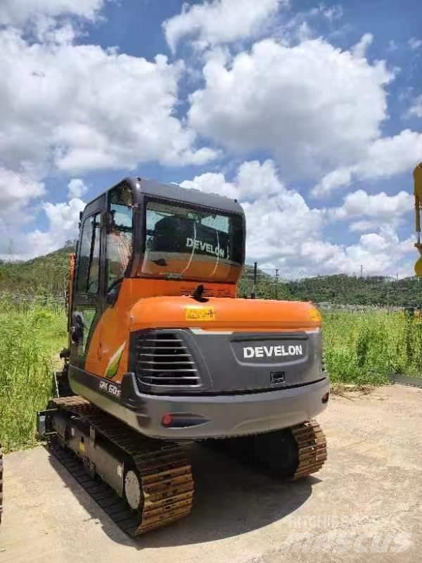 Doosan DX 60E Midi excavators  7t - 12t