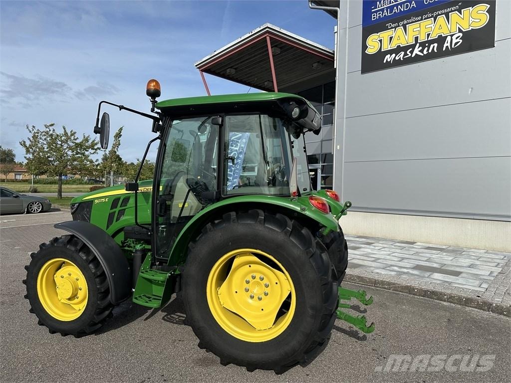 John Deere 5075 E Tractors