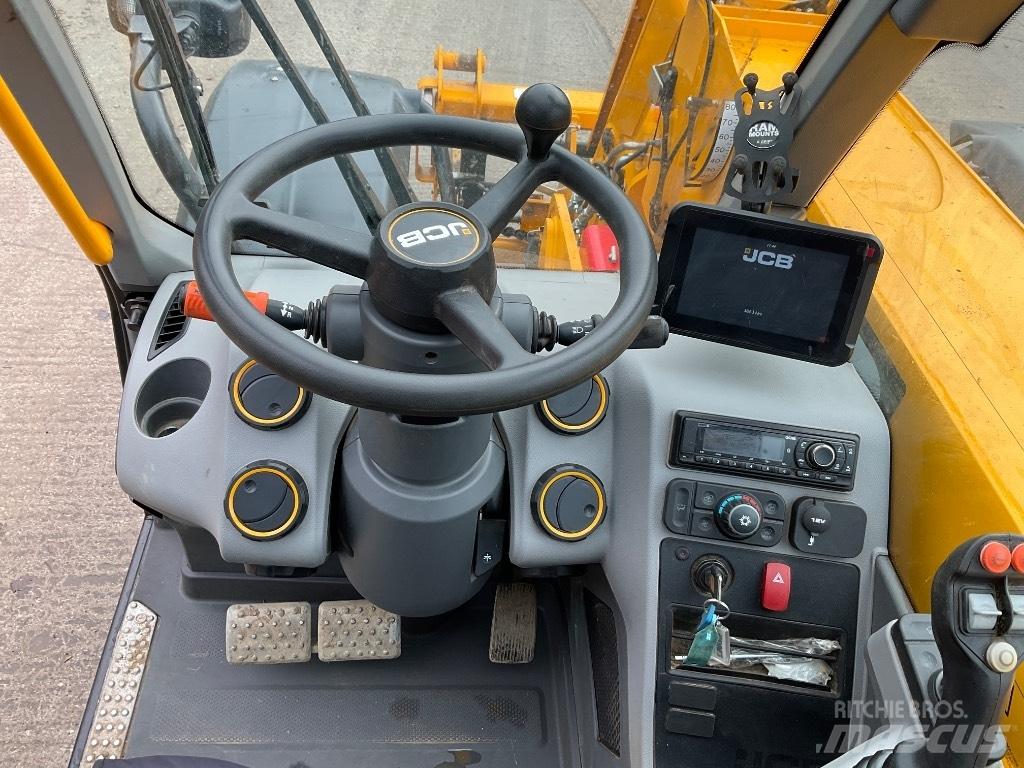 JCB 542 70 AGRI XTRA Farming telehandlers
