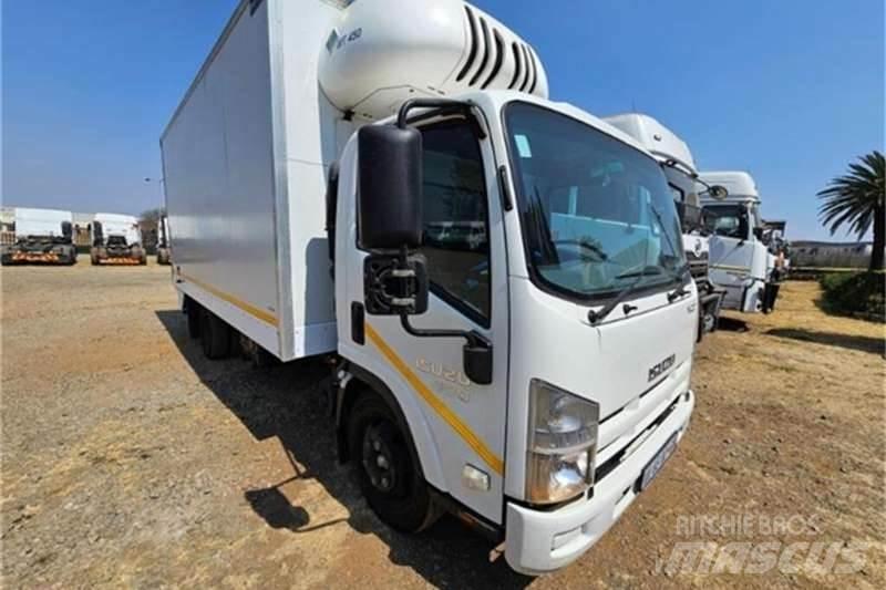 Isuzu NQR Other trucks