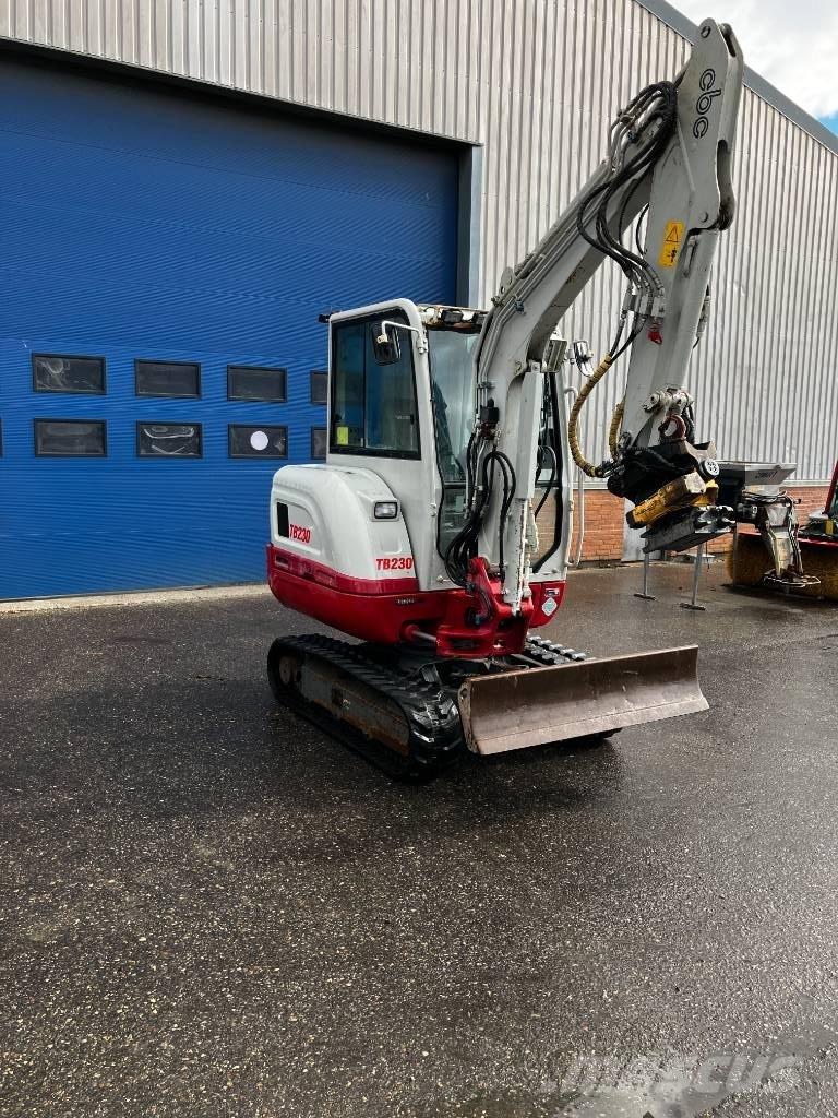 Takeuchi TB 230 Mini excavators < 7t