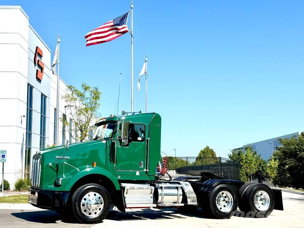 Kenworth T 800 Truck Tractor Units