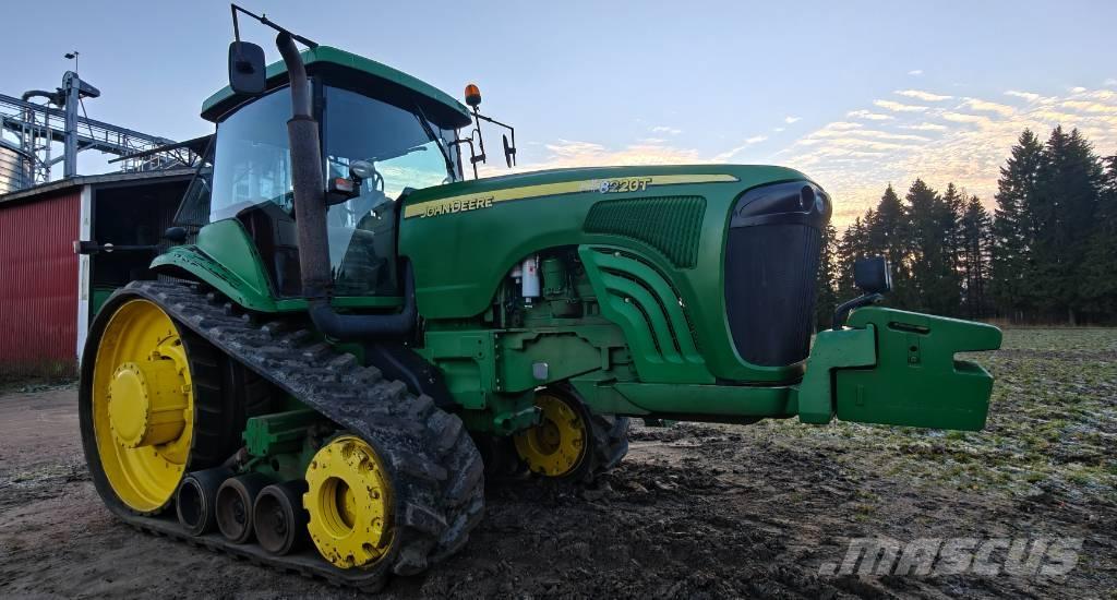 John Deere 8220 T Tractors