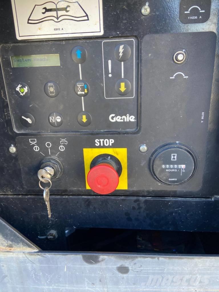 Genie GS 5390 RT Scissor lifts