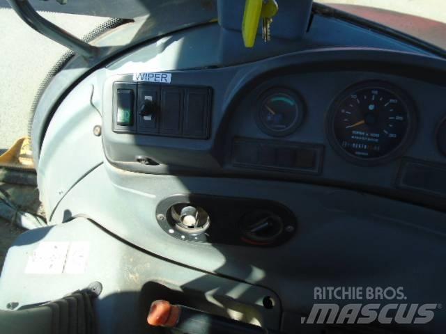 New Holland 575 E TLB's