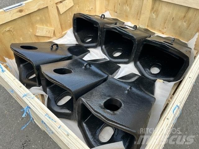 Hitachi EX 2500-5 TLB's