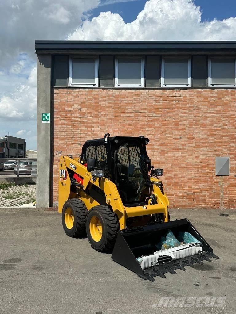 CAT 226D3 Skid steer loaders