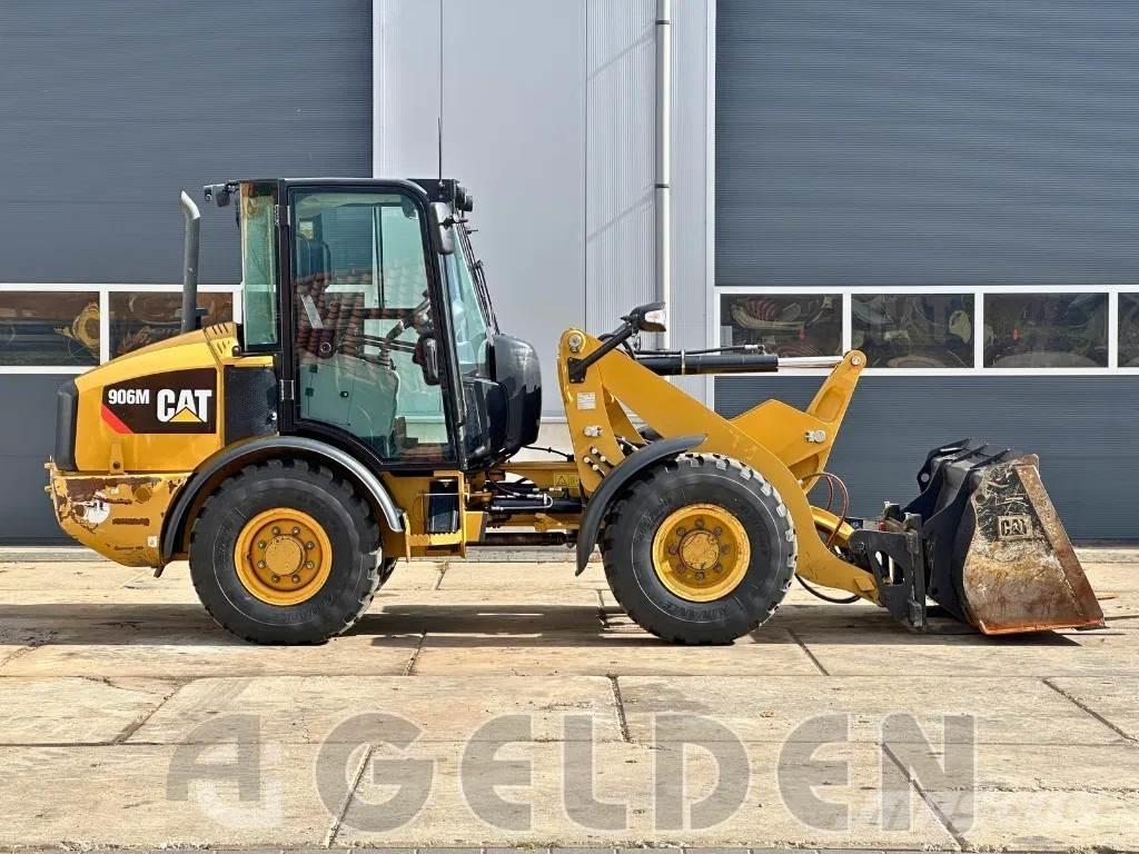 CAT 906M - NEW TYRES Wheel loaders