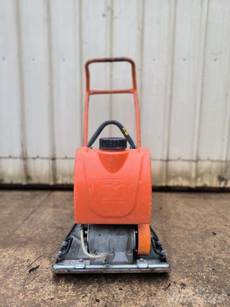 Altrad PCA50 Vibrator compactors