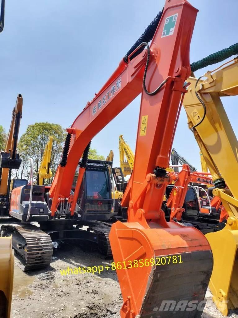 Hitachi ZX 200 Crawler excavators