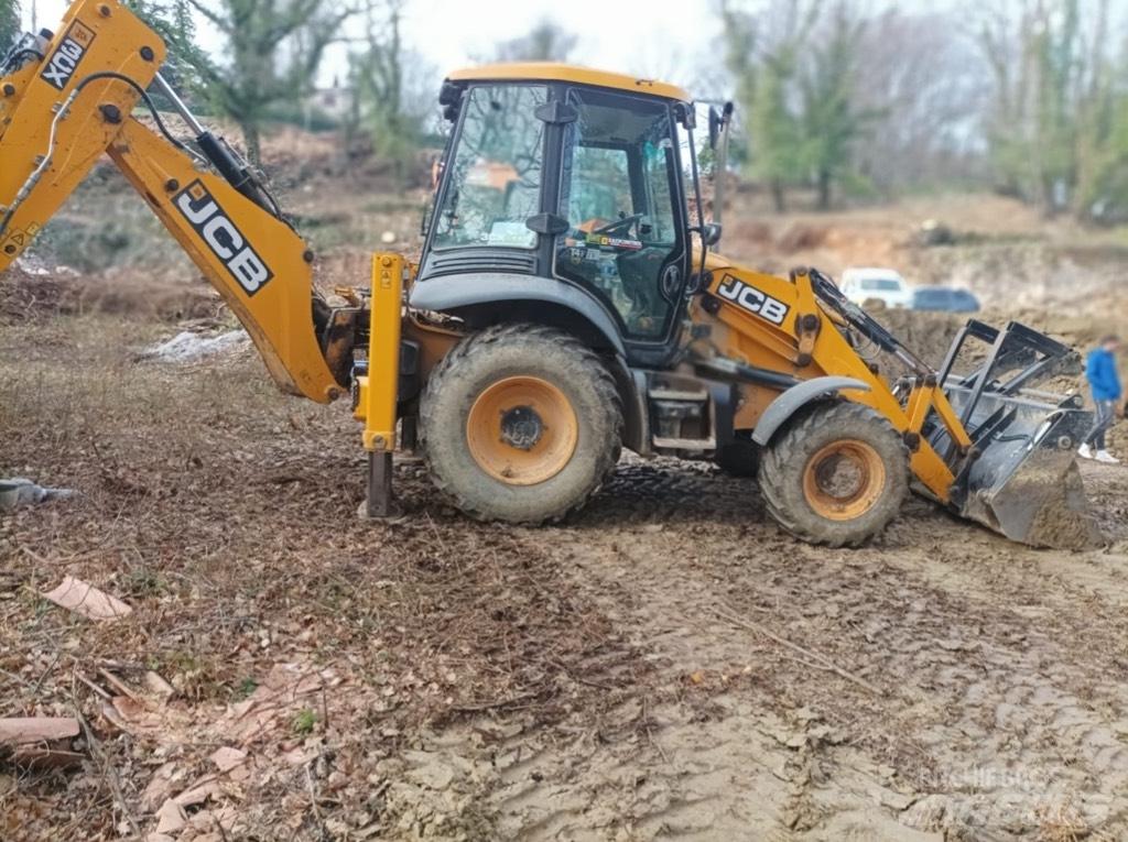 JCB 3 CX TLB's