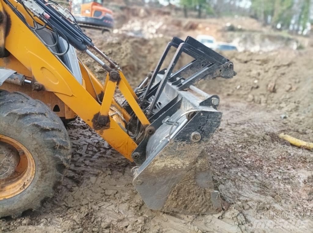 JCB 3 CX TLB's