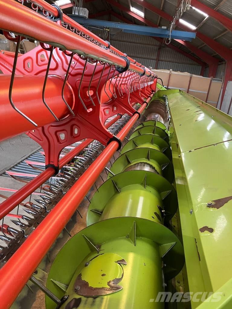 Claas 650 Combine harvesters