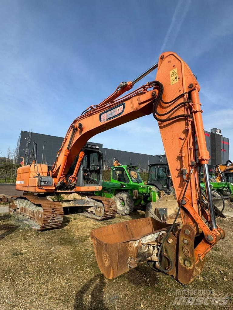 Doosan DX 180 LC Crawler excavators