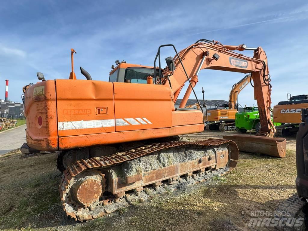 Doosan DX 180 LC Crawler excavators