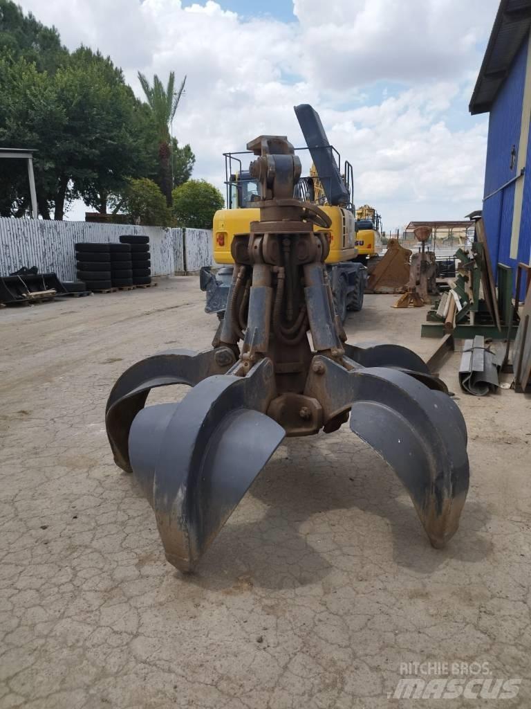 CAT MH3024 Waste / industry handlers