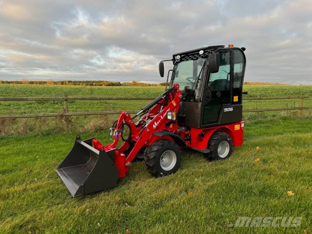  Max Loader 906 Mini loaders